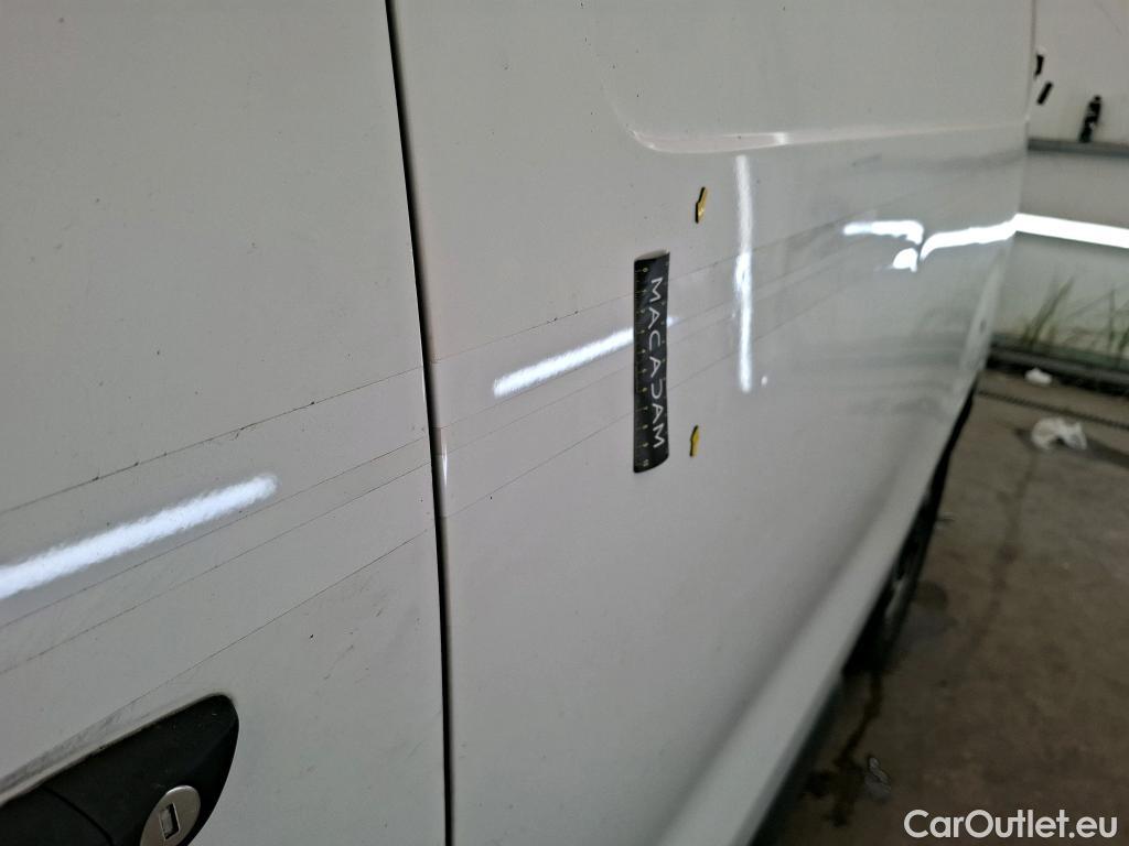  Peugeot  Expert  Fourgon Premium L2 1.5 HDi 120CV BVM6 E6d #4