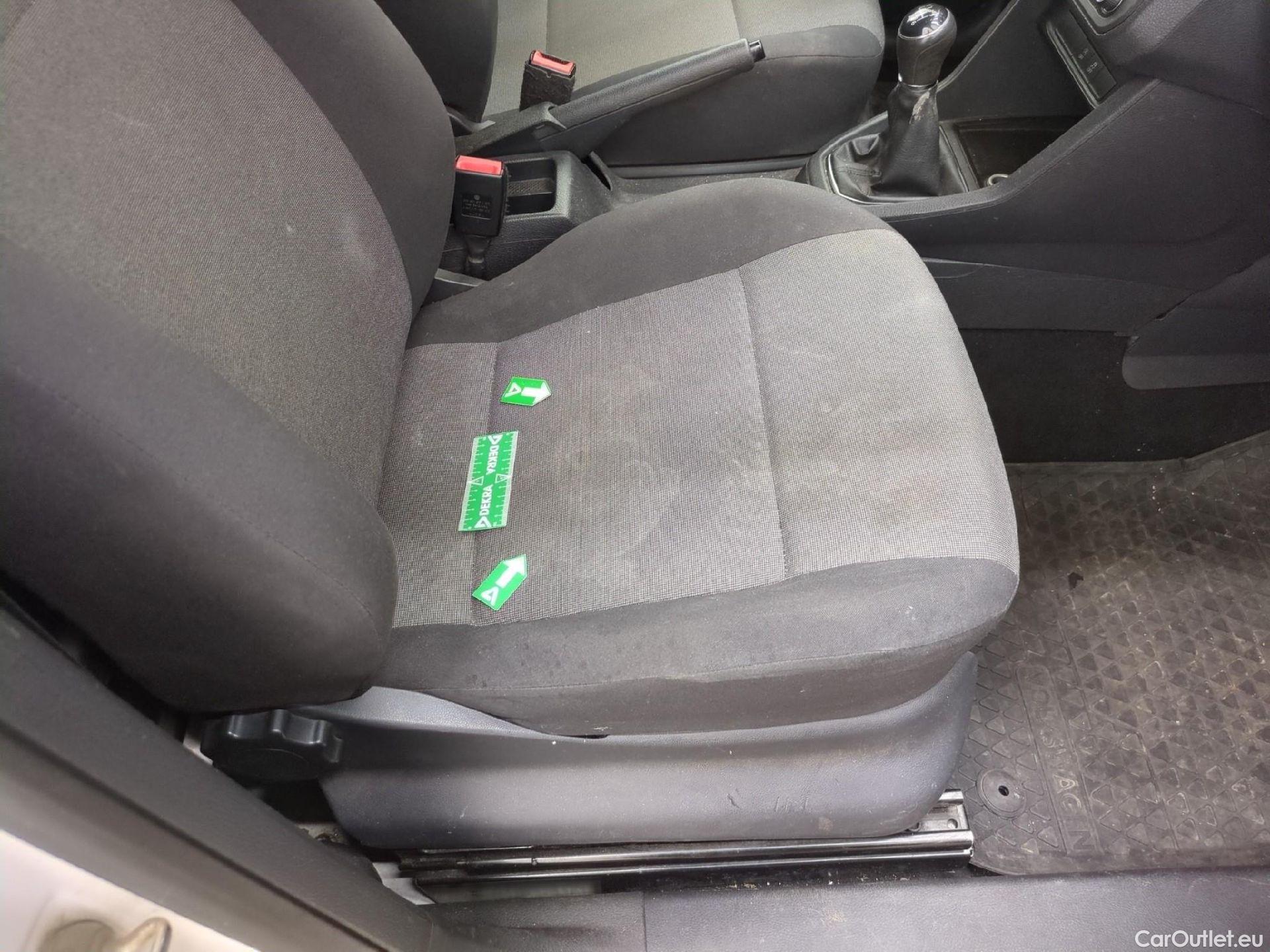  Volkswagen  Caddy VOLKSWAGEN  Van VU 4p Fourgonnette 2.0 TDI 122 4MOTION Business Line #6