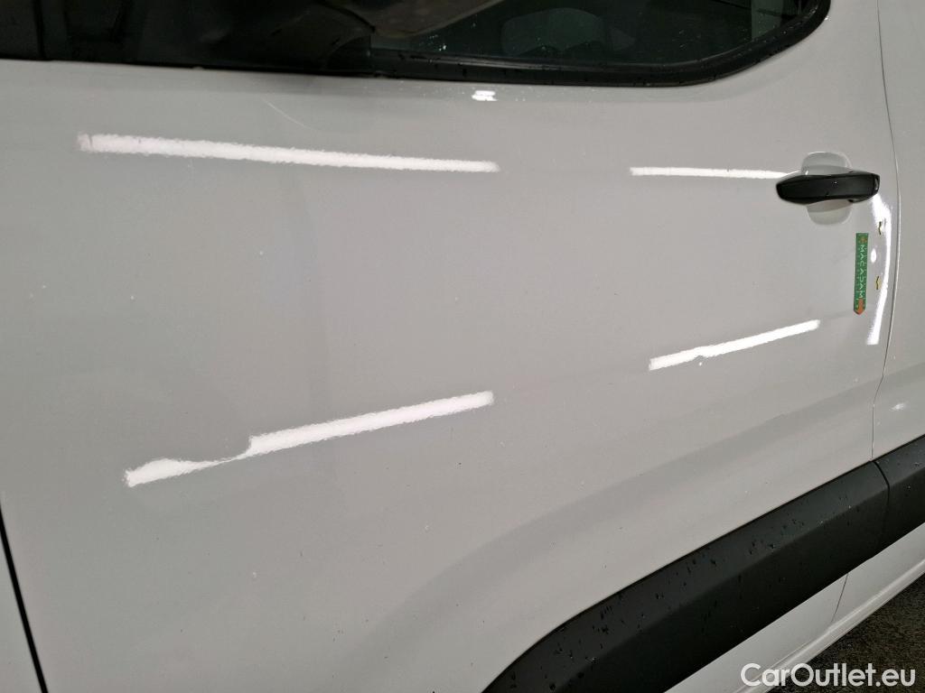  Toyota  Proace TOYOTA  City / 2019 / 4P / Fourgonnette 1.5 Medium 100 D-4D Business #22