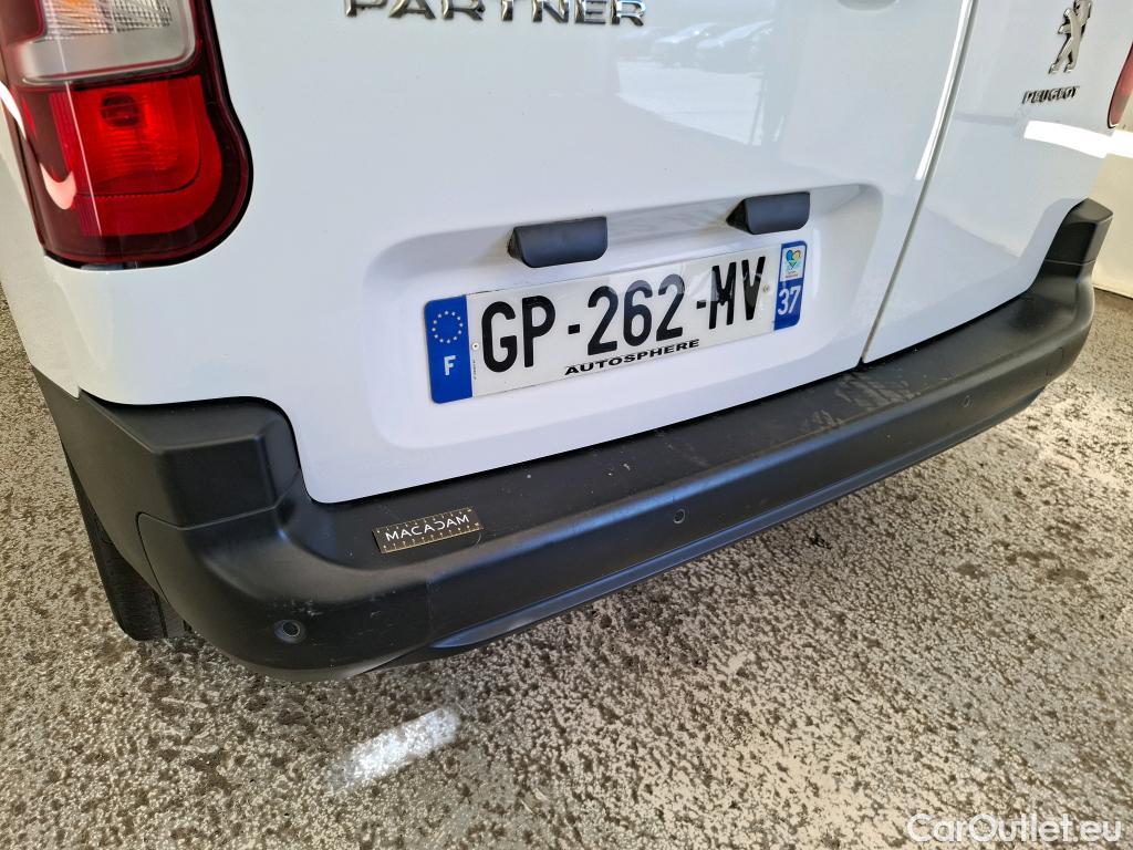  Peugeot  Partner PEUGEOT  / 2018 / 4P / Fourgonnette Taille M 650kg BlueHDi 100 S&S BVM6 #16