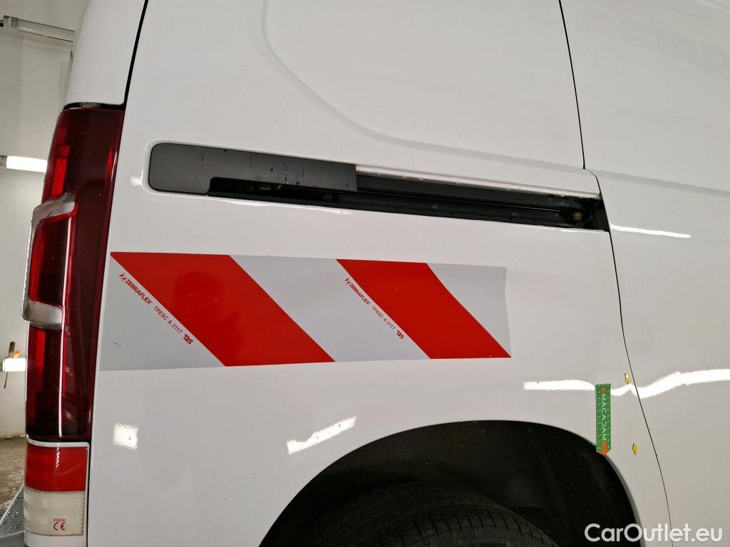  Toyota  Proace TOYOTA  City / 2019 / 4P / Fourgonnette 1.5 Medium 100 D-4D Business #3