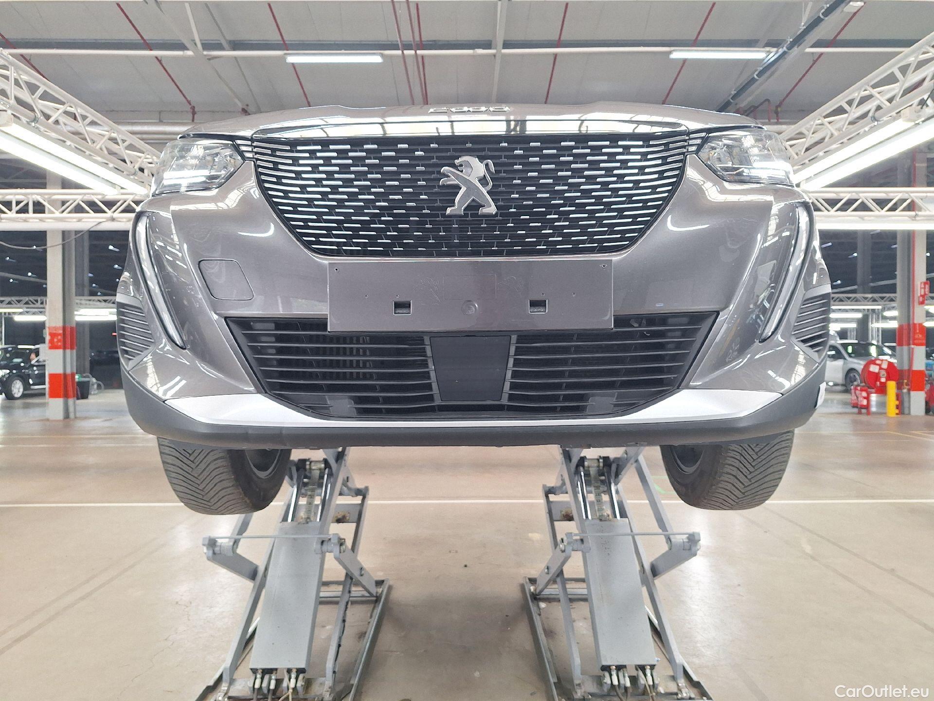  Peugeot  2008 Peugeot,  '19, Peugeot  1.5 BlueHDi 96kW S&S EAT8 Allure Pack #27