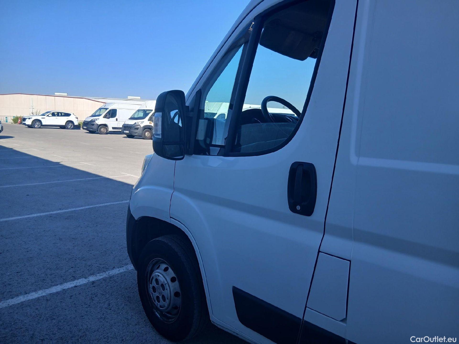  Opel  Movano OPEL  / 2021 / 4P / furgón  Fgón Base L2H2 3.5T 2.2 BHDi 88kW #10
