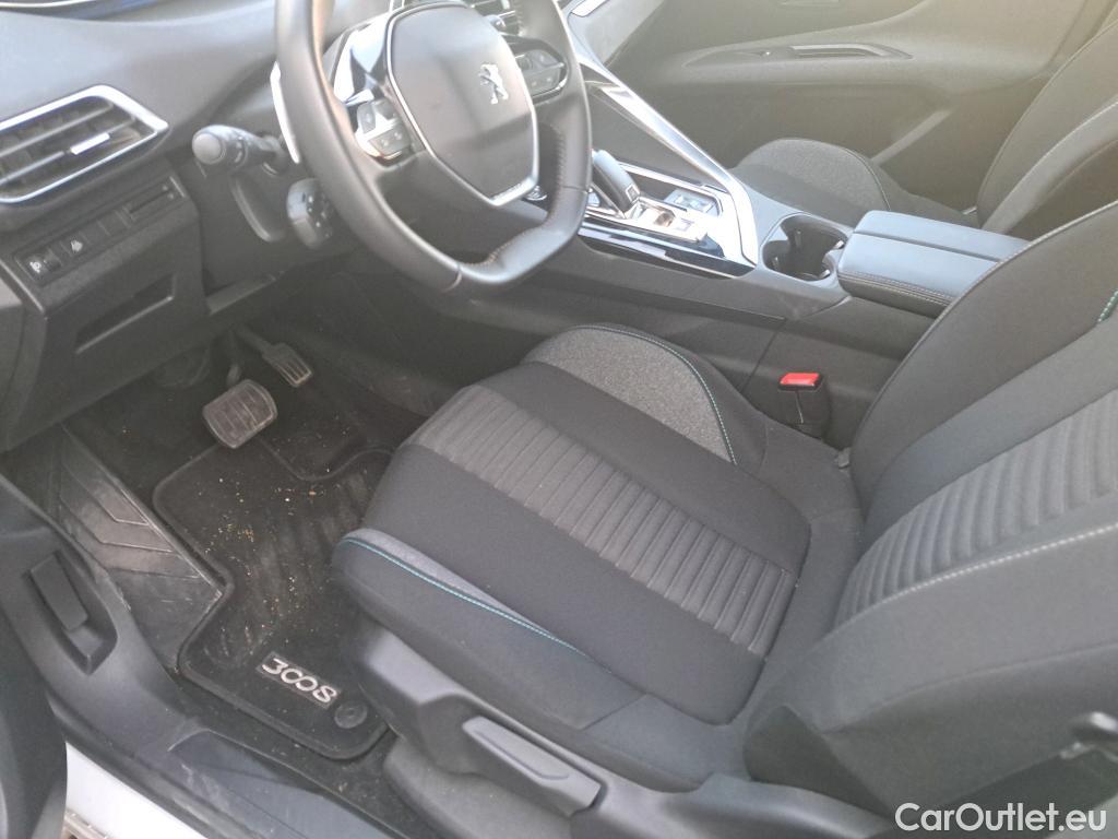  Peugeot  3008 PEUGEOT  / 2020 / 5P / todoterreno 1.5 BlueHDi 96kW Active Pack EAT8 #9