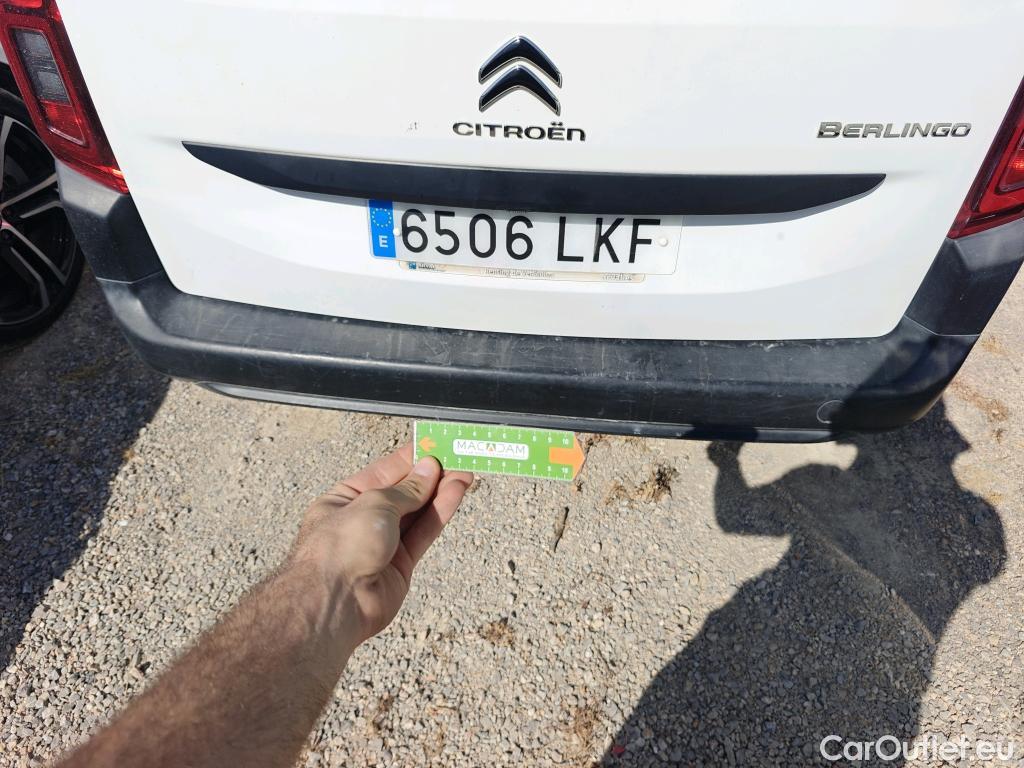  Citroen  Berlingo CITROEN  / 2018 / 4P / monovolumen compacto Talla M BlueHDi 100 S&S LIVE #23
