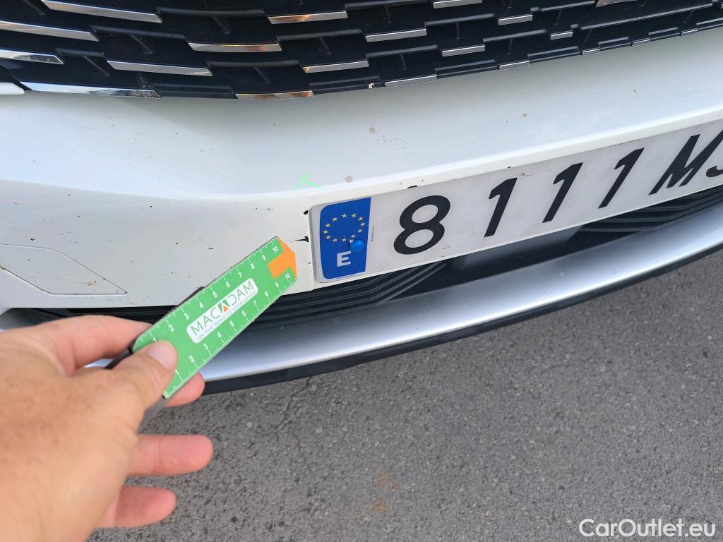  Peugeot  3008 PEUGEOT  / 2020 / 5P / todoterreno 1.5 BlueHDi 96kW Active Pack EAT8 #6
