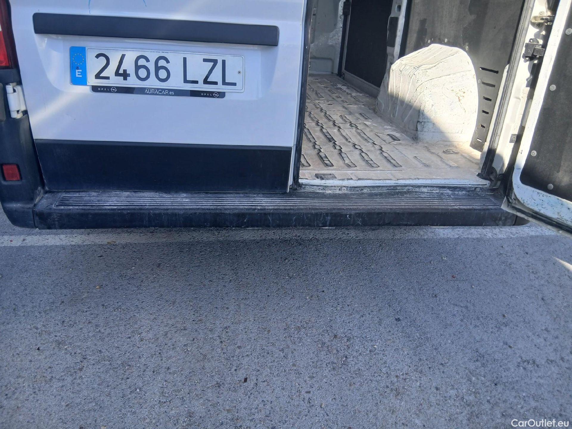 Opel  Movano OPEL  / 2021 / 4P / furgón  Fgón Base L2H2 3.5T 2.2 BHDi 88kW #25