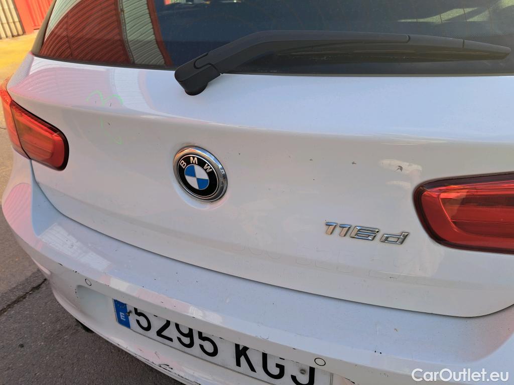  Bmw  Serie 1 BMW  5p 2G berlina con portón 116d #18