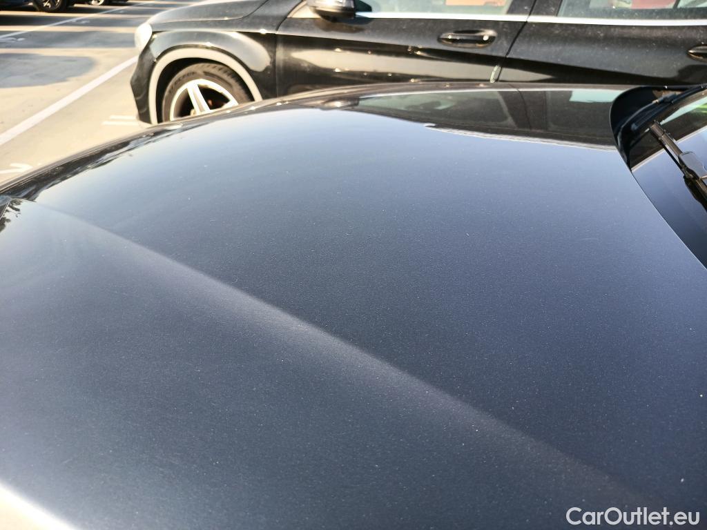  Bmw  Serie 3 BMW  / 2015 / 4P / sedán 318d #5