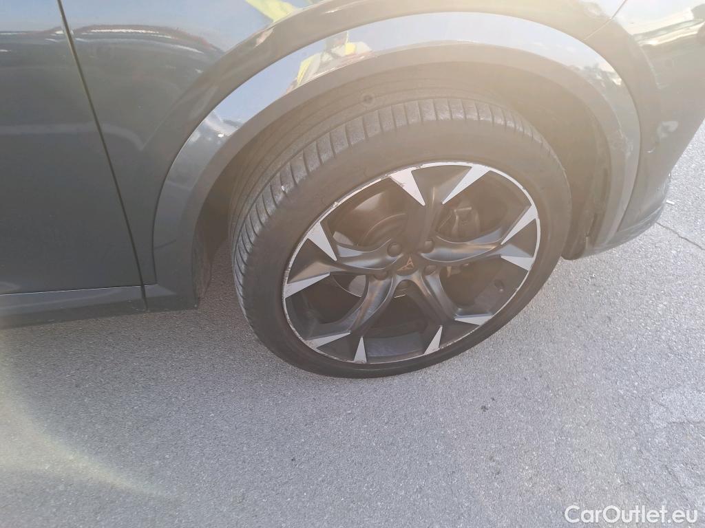  Cupra  Formentor CUPRA  / 2020 / 5P / todoterreno 1.5 TSI 110kW (150 CV) DSG (AC5) #5