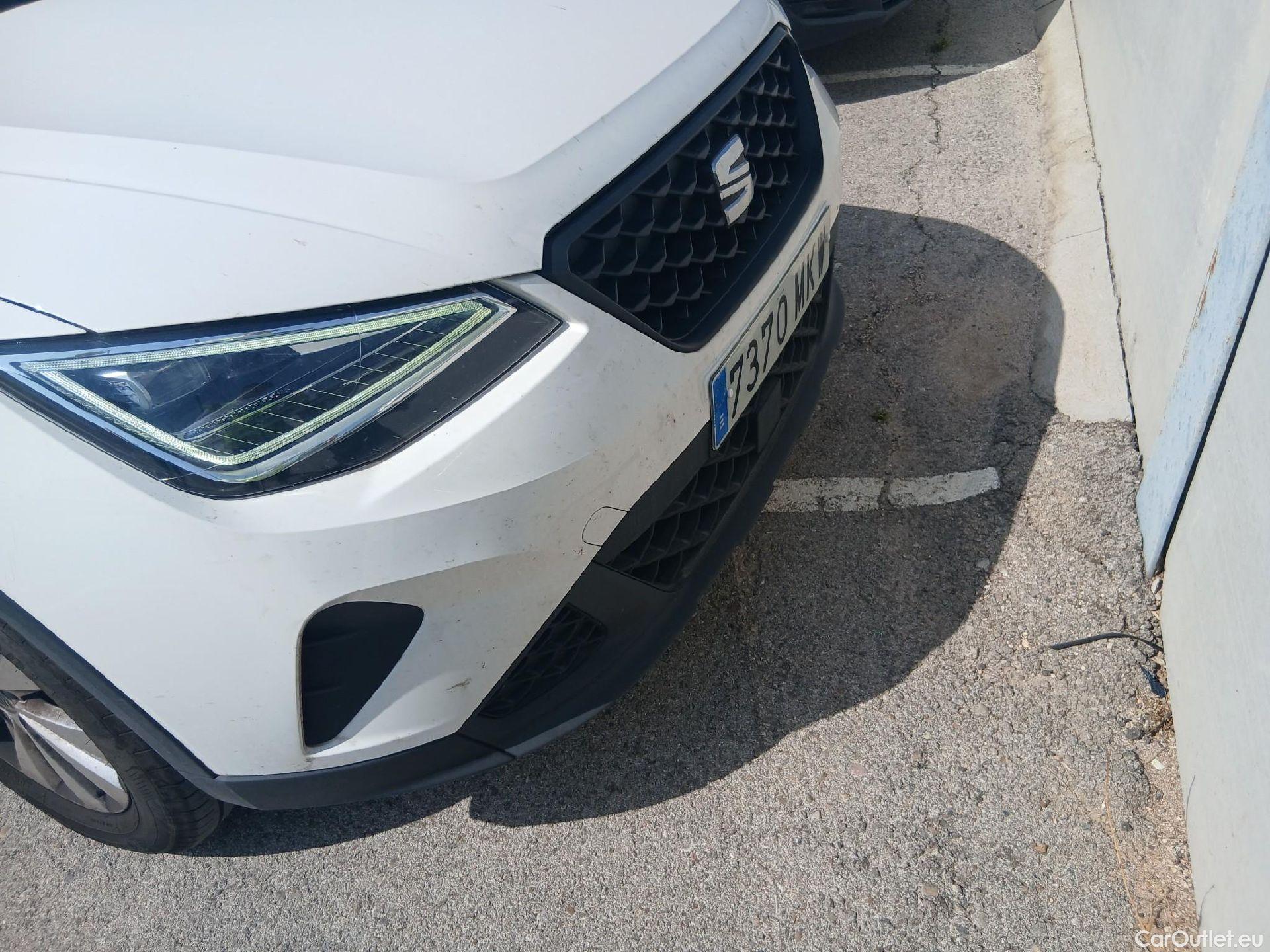  Seat  Arona SEAT  / 2021 / 5P / todoterreno 1.0 TSI 81kW (110CV) Style XL(SP) #2