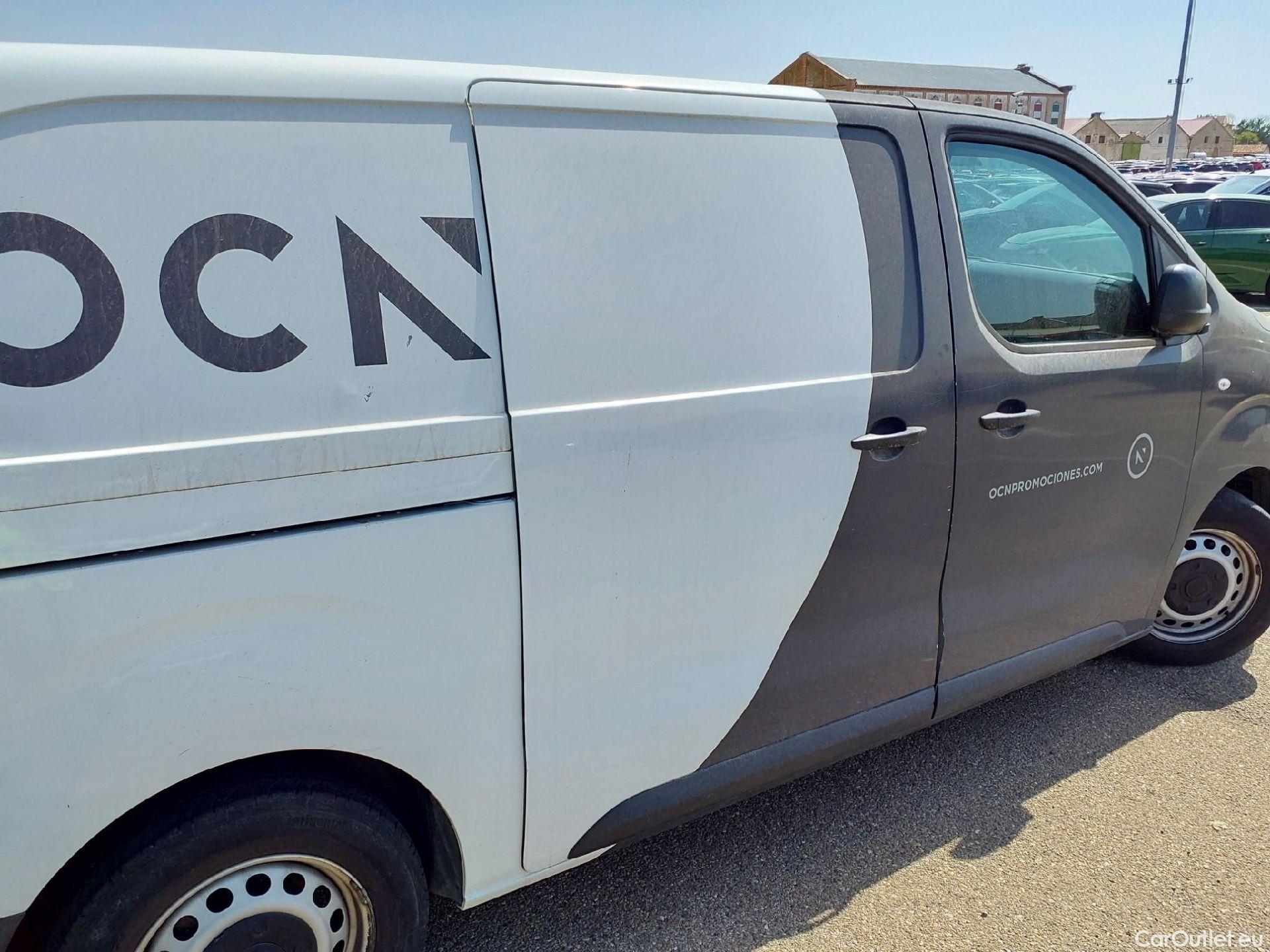  Fiat  Scudo FIAT  / 2021 / 4P / furgón Furgón L2 120cv MT6 Business #2