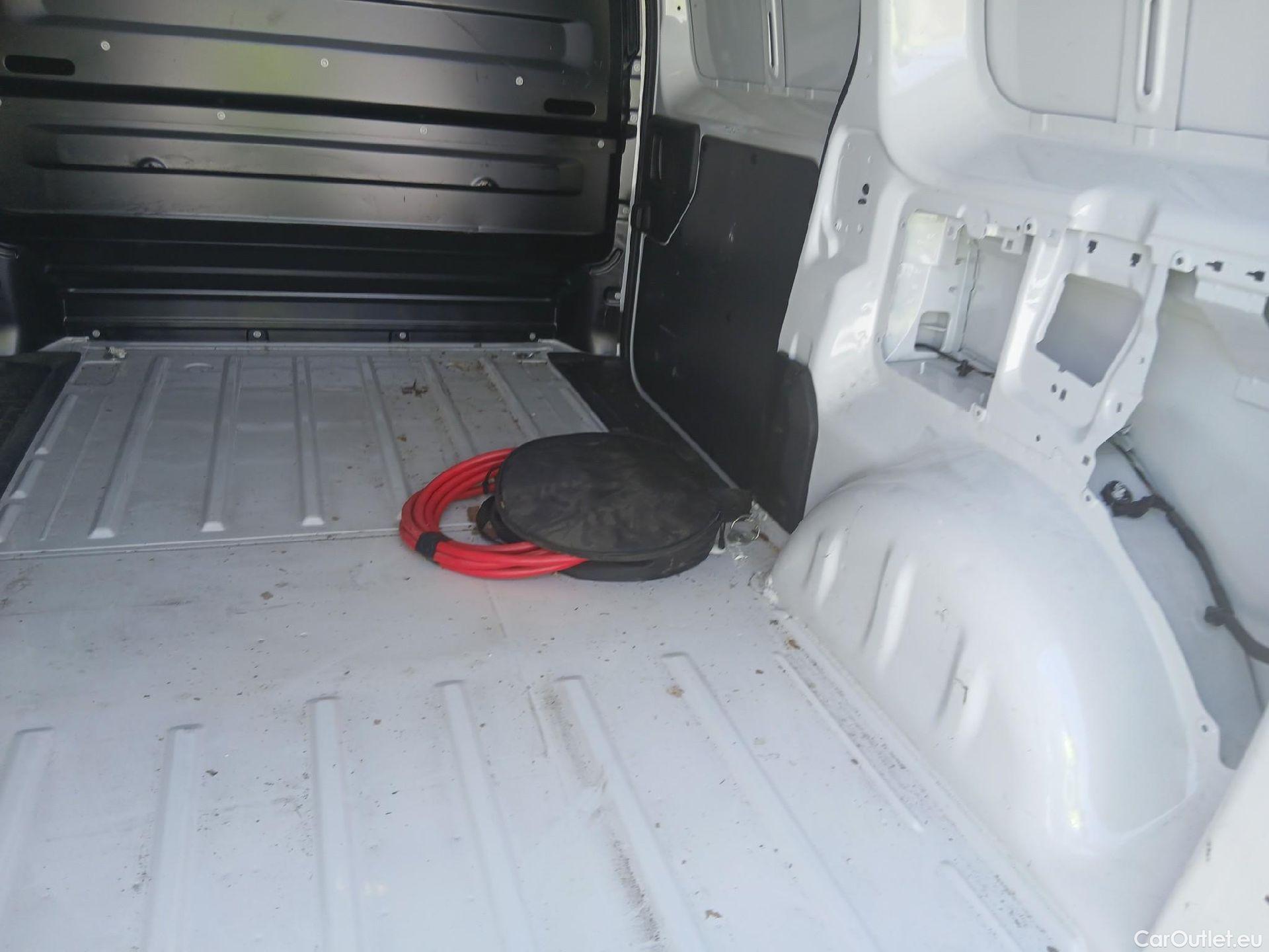  Citroen  Jumpy  Furgón Furgón Talla M Eléctrico 50kWh #3