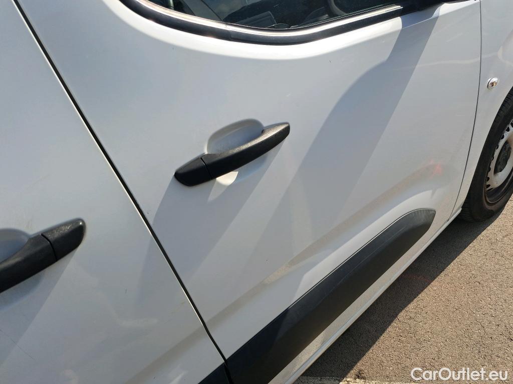  Citroen  Berlingo CITROEN  / 2018 / 3P / furgón derivado de turismo Talla M BlueHDi 73kW CONTROL #19