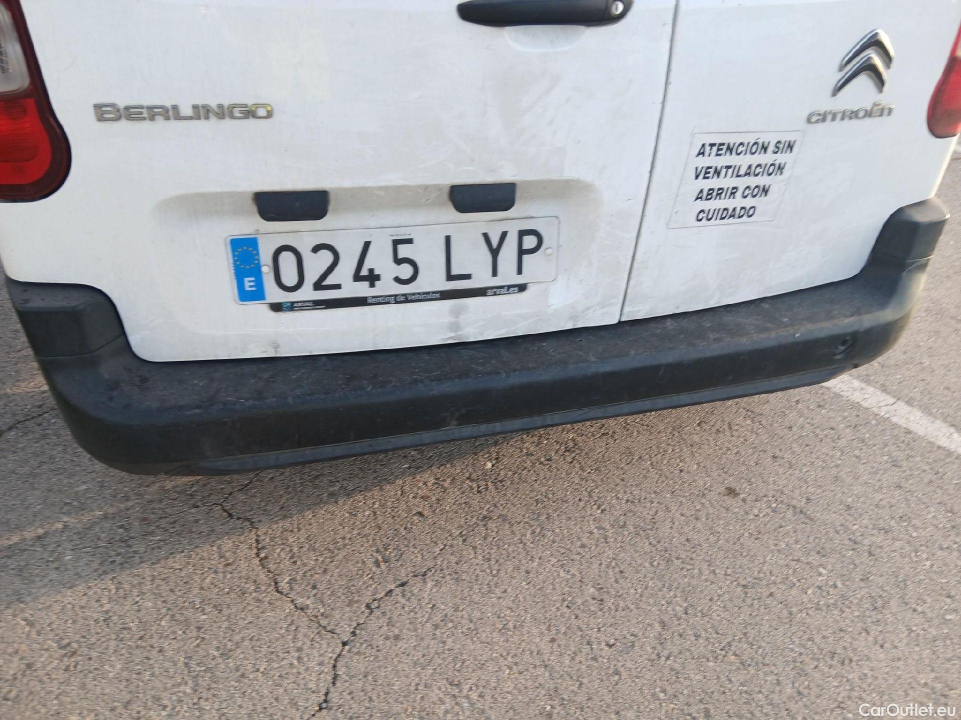  Citroen  Berlingo CITROEN  / 2018 / 3P / furgón derivado de turismo Talla M BlueHDi 100 CONTROL (AC2) #24