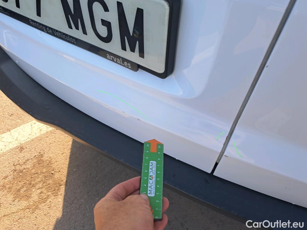  Ford  Transit FORD  Courier/2014/4P/furgón der.turis Van 1.5 TDCi 75kW Trend #20