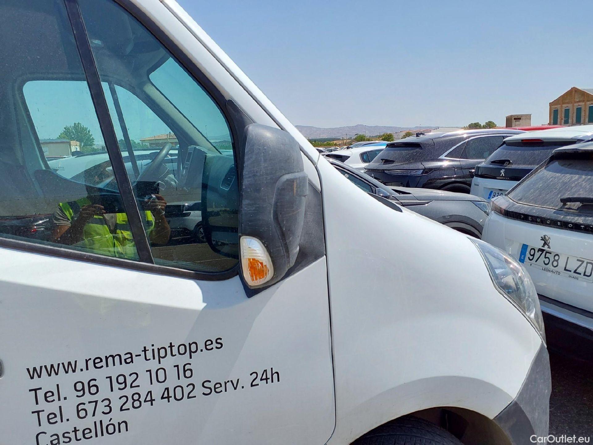  Opel  Movano OPEL  / 2019 / 4P / furgón 2.3 CDTI 99kW (135CV) L2 H2 F 3.5t #48