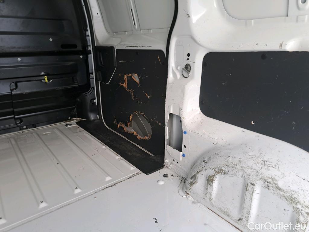  Toyota  Proace TOYOTA  / 2020 / 4P / furgón 1.5D 120CV VX 1PL 2PT L1 #20