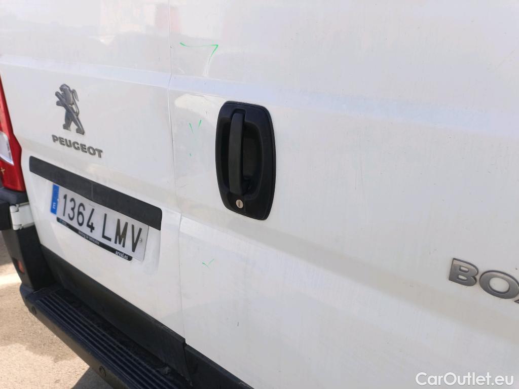  Peugeot  Boxer PEUGEOT  / 2014 / 4P / furgón Pack 335 L2 H2 BHDI 103kW (140CV) S&S #22