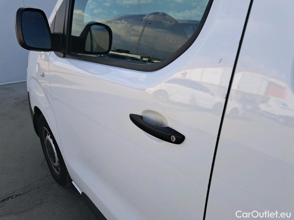  Toyota  Proace TOYOTA  / 2020 / 4P / furgón 1.5D 120CV VX 1PL 2PT L1 #30