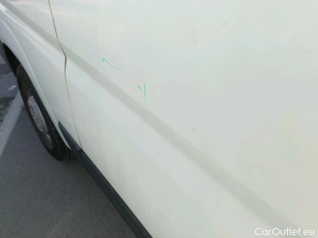  Peugeot  Boxer PEUGEOT  / 2014 / 4P / furgón Pack 335 L2 H2 BHDI 103kW (140CV) S&S #20