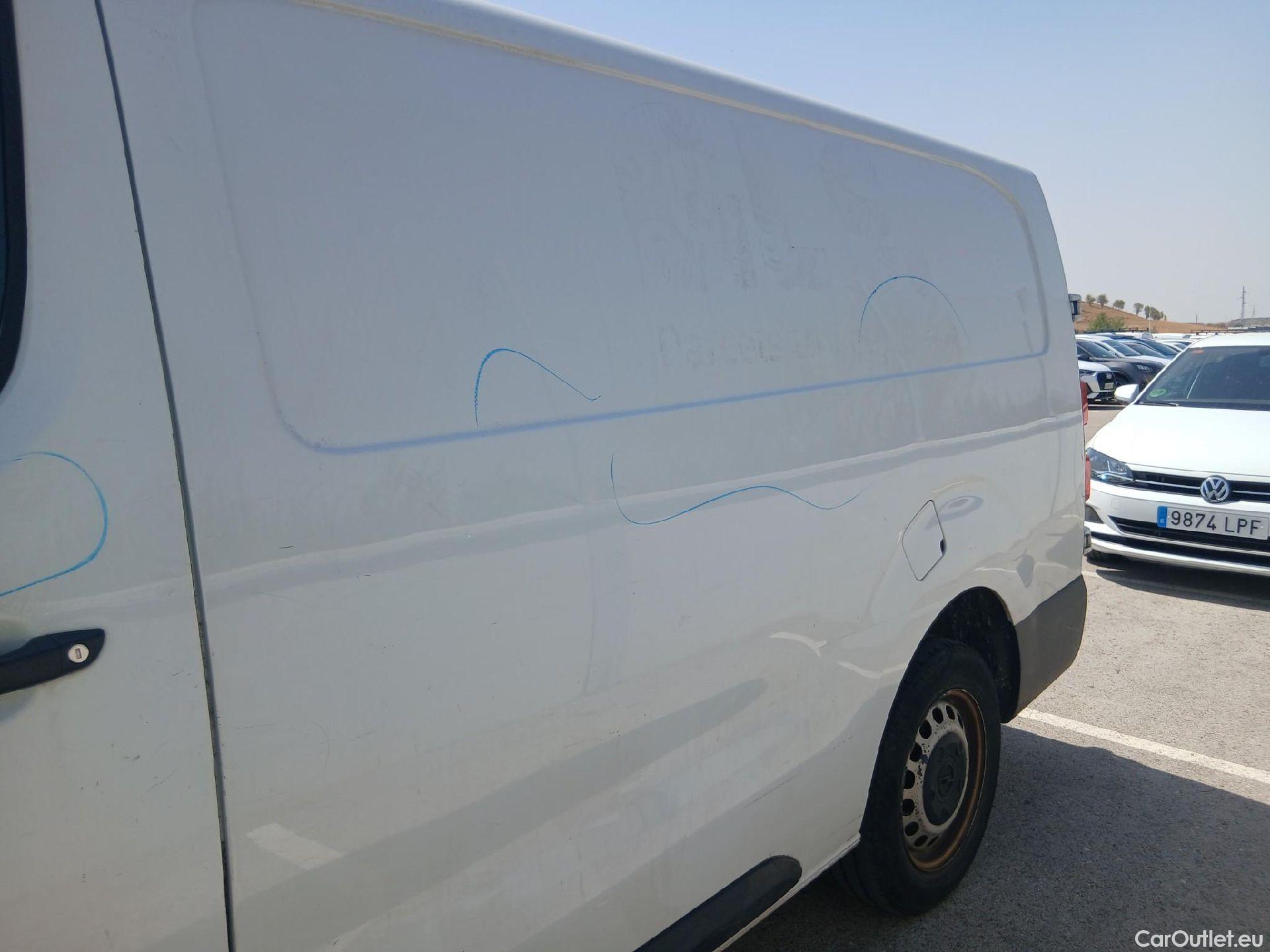  Opel  Vivaro OPEL  / 2019 / 4P / furgón 2.0 Diésel 107kW (145CV) L Inc. Express #13