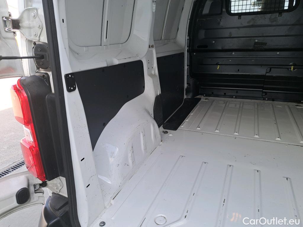  Toyota  Proace TOYOTA  / 2020 / 4P / furgón 1.5D 120CV VX 1PL 2PT L1 #57