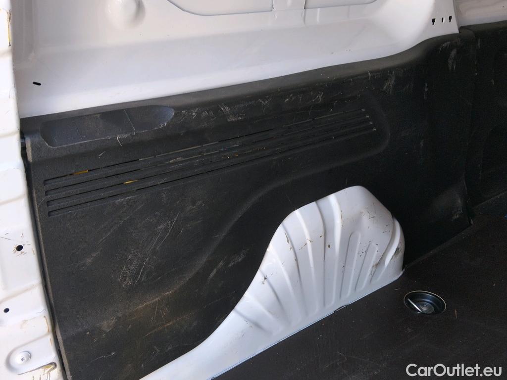  Toyota  Proace TOYOTA  City/2020/4P/furgón derivado de turismo Van 1.5D 96kW (130CV) GX Plus L2 #16
