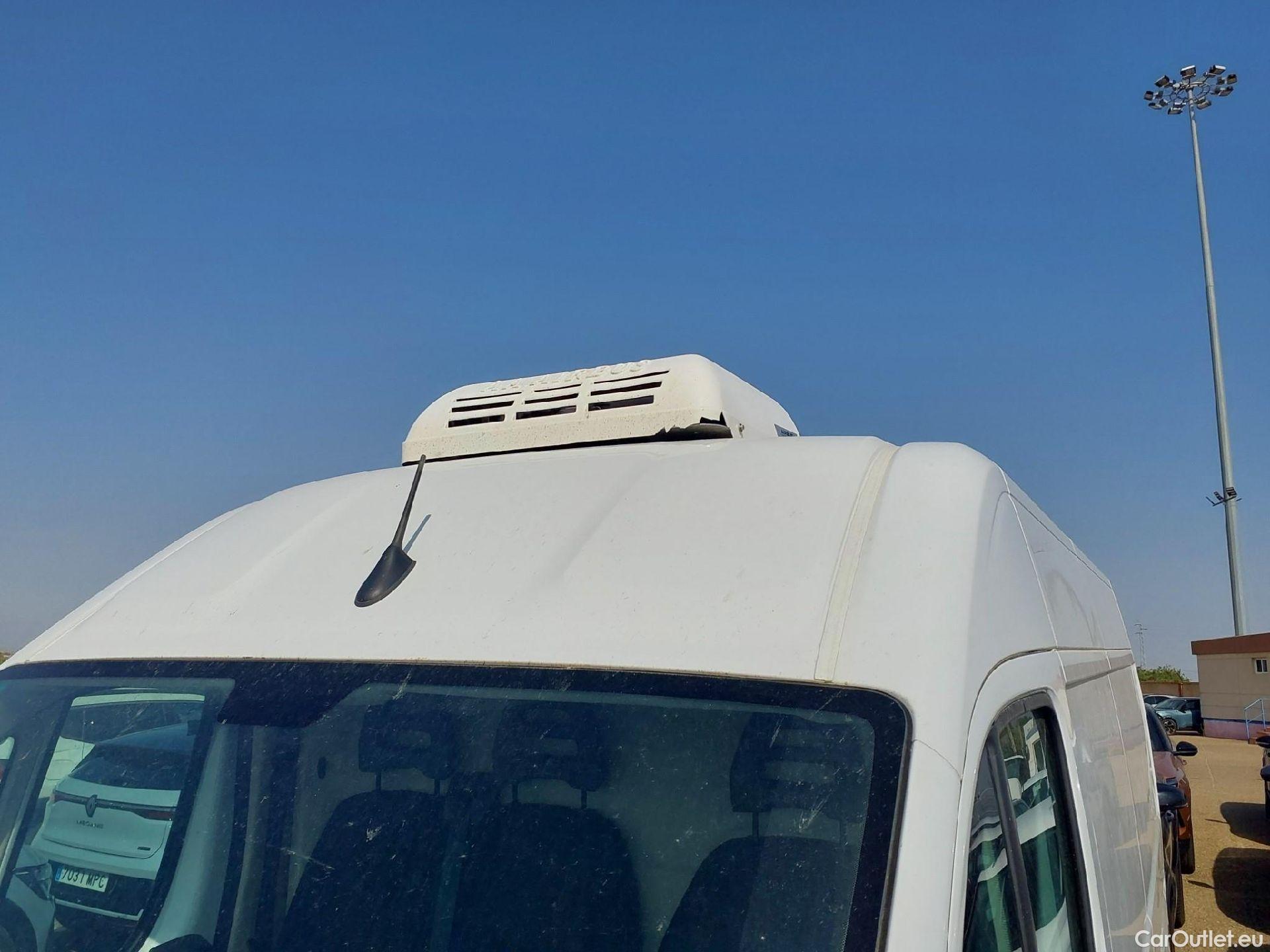  Opel  Movano OPEL  / 2021 / 4P / furgón Furgón Base L3H2 3.5T 2.2 BlueHDi 88kW   Isotermo + Equipo de frio #8