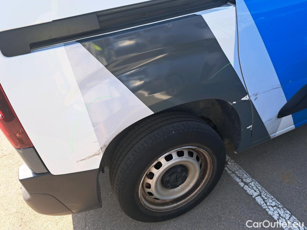  Peugeot  Partner PEUGEOT  / 2018 / 3P / furgón derivado de turismo Pro Standard 600kg BlueHDi 73kW #15
