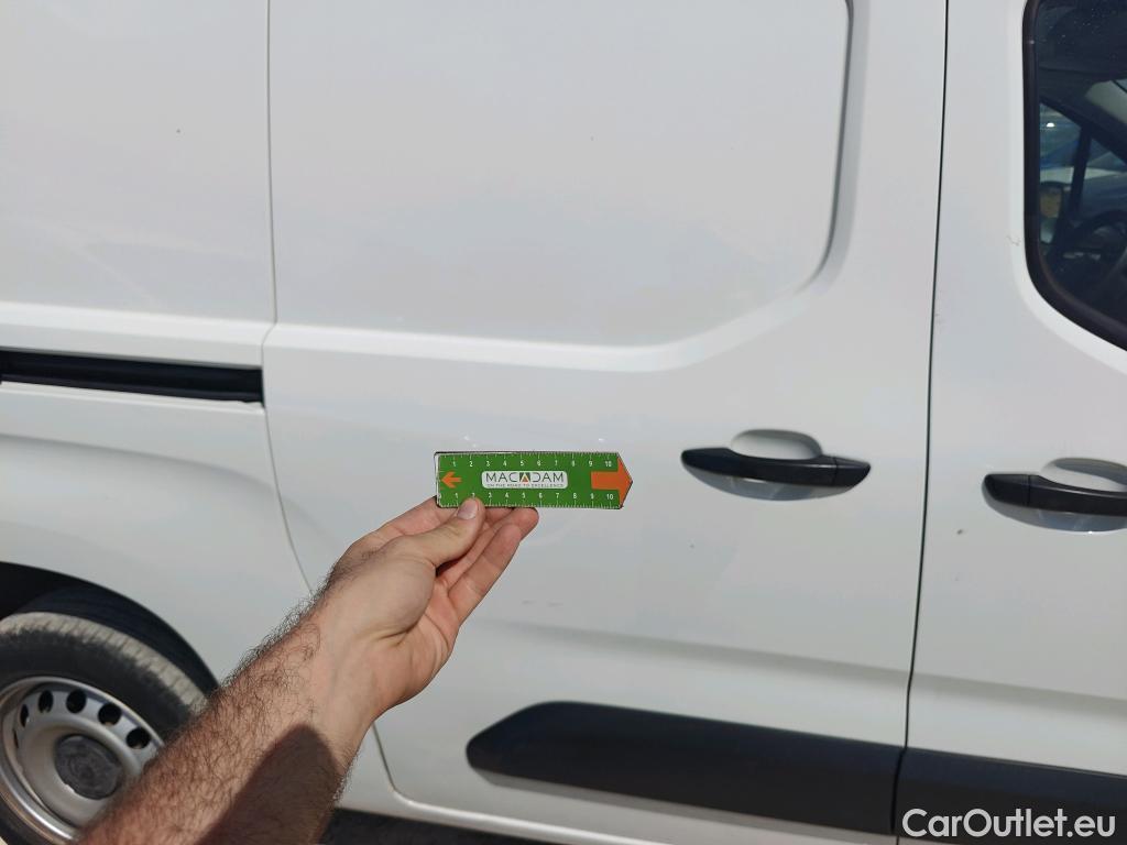 Opel  Combo OPEL  / 2018 / 4P / furgón derivado de turismo 1.5TD 75kW (100CV) Express XL H1 1000kg #49