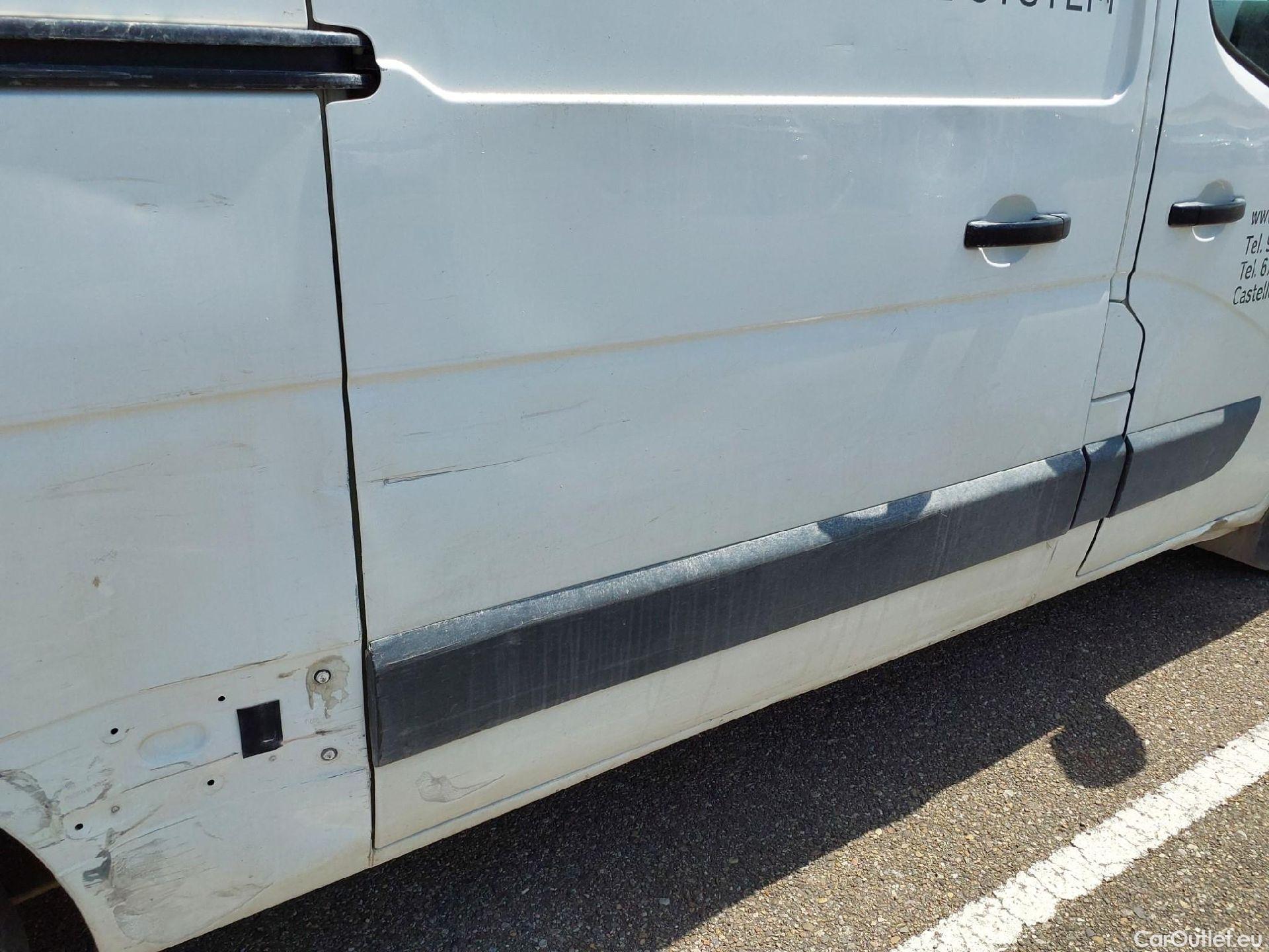  Opel  Movano OPEL  / 2019 / 4P / furgón 2.3 CDTI 99kW (135CV) L2 H2 F 3.5t #47