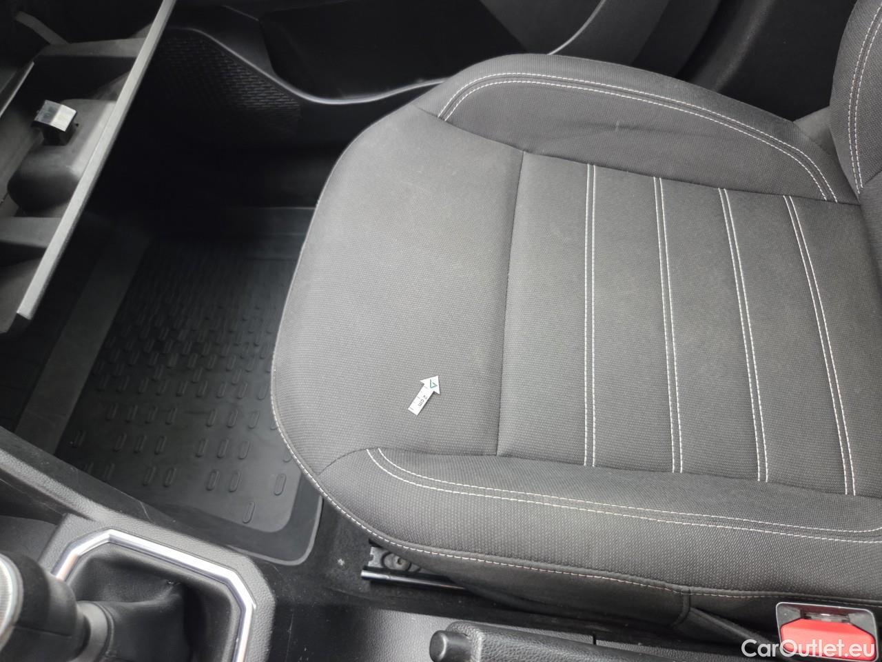 Dacia  Logan 1.0 TCe 90CP Comfort #40
