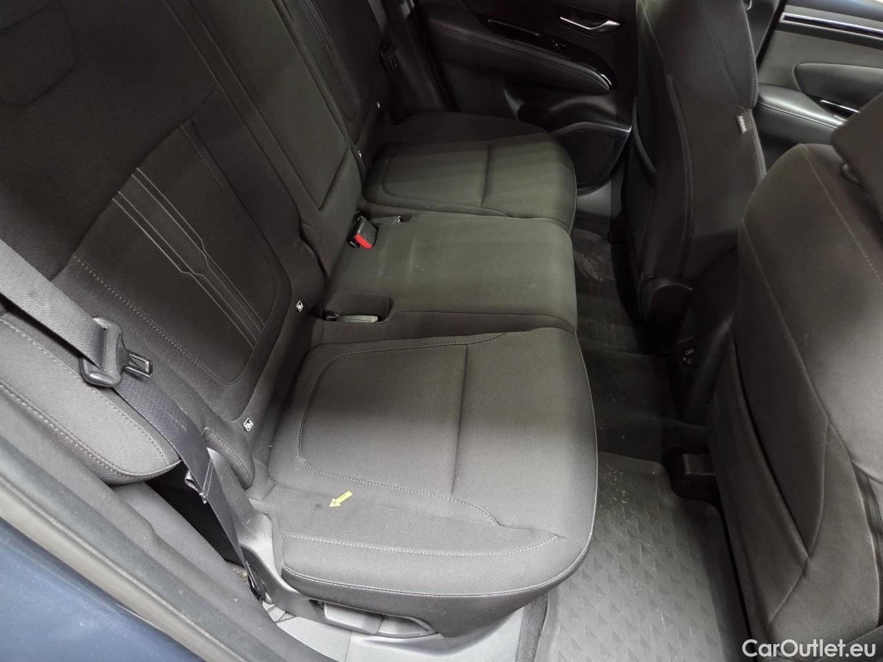  Hyundai  Coupe 1.6T-GDi 180CP M-Hybrid Style+ 7DCT 4WD #22