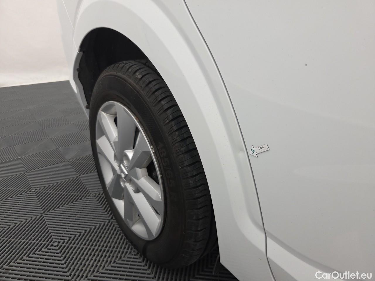  Dacia  Logan 1.0 TCe 90CP Comfort #21