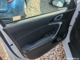  KIA  Cee'd KIA  SW 1.5 T-GDI 160KM 6MT L 5d #46