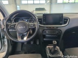  KIA  Cee'd KIA  SW 1.5 T-GDI 160KM 6MT L 5d #18