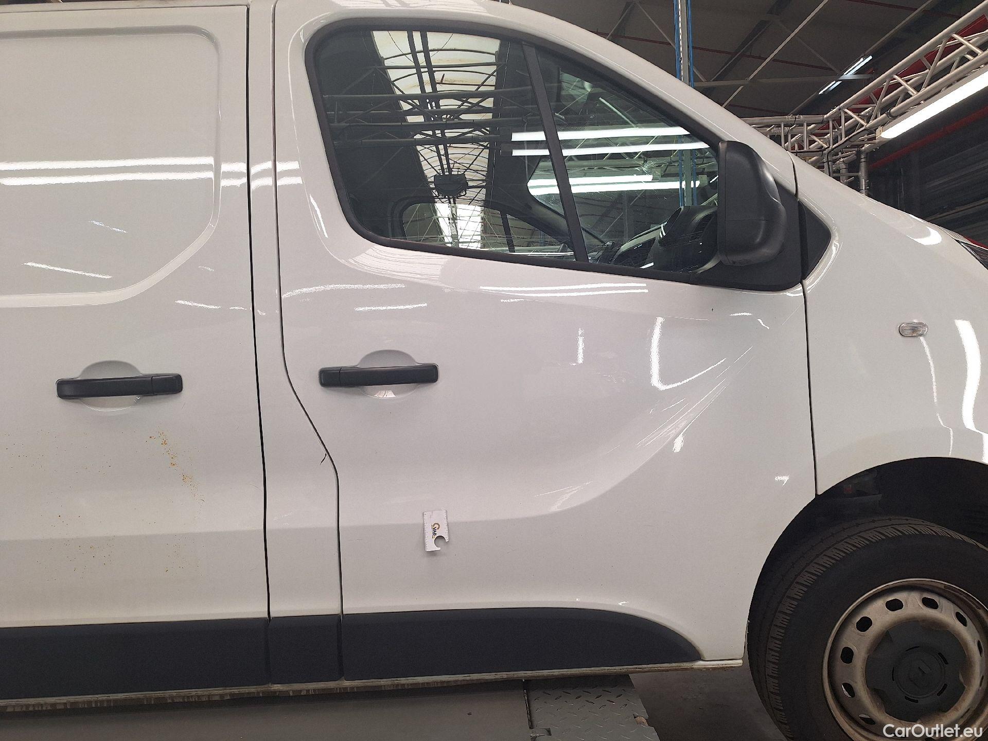  Renault  Trafic Renault, _ '14, Traf.L2H1 29dCi 120 Gr.Conf. #23