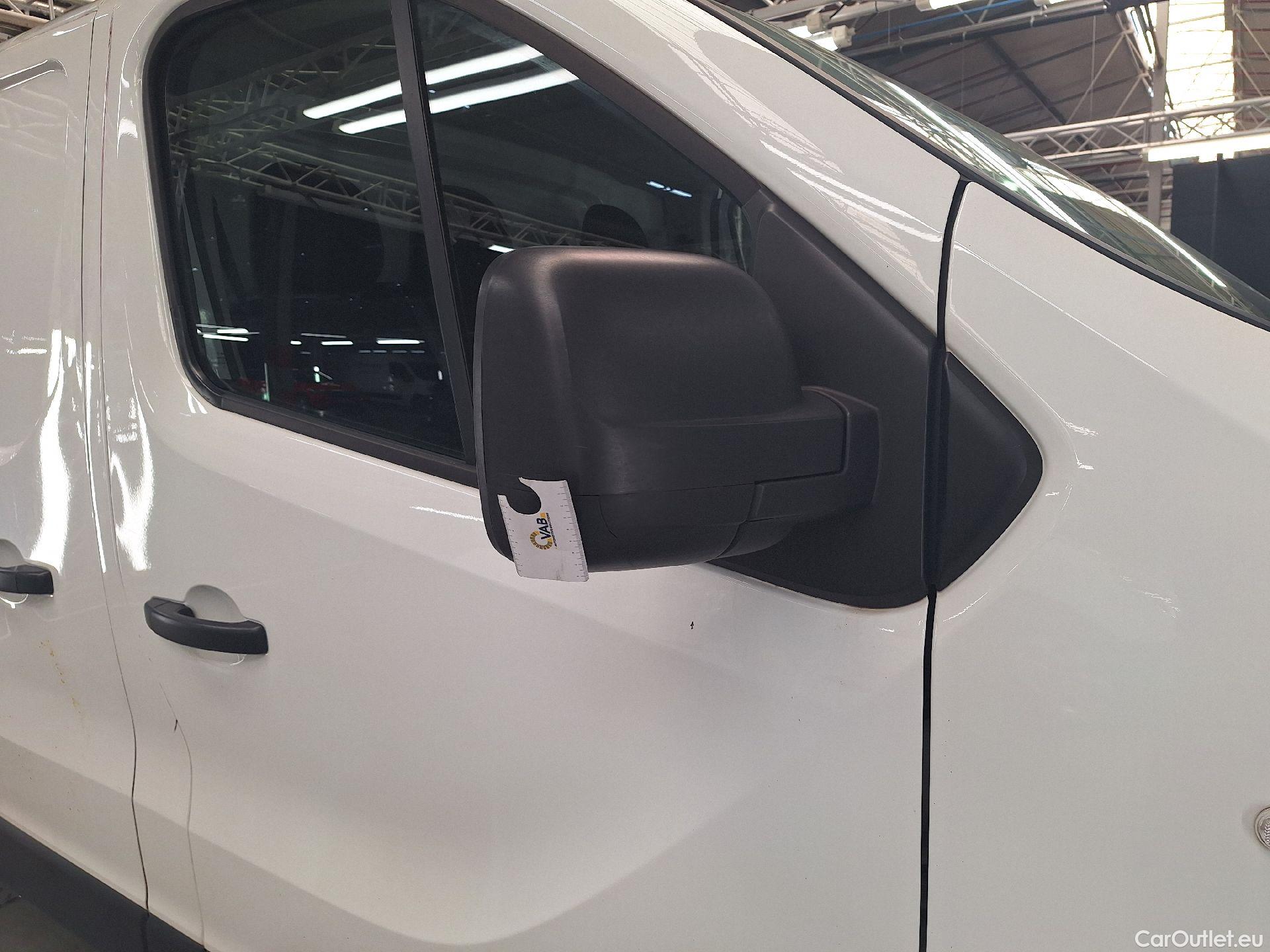  Renault  Trafic Renault, _ '14, Traf.L2H1 29dCi 120 Gr.Conf. #25