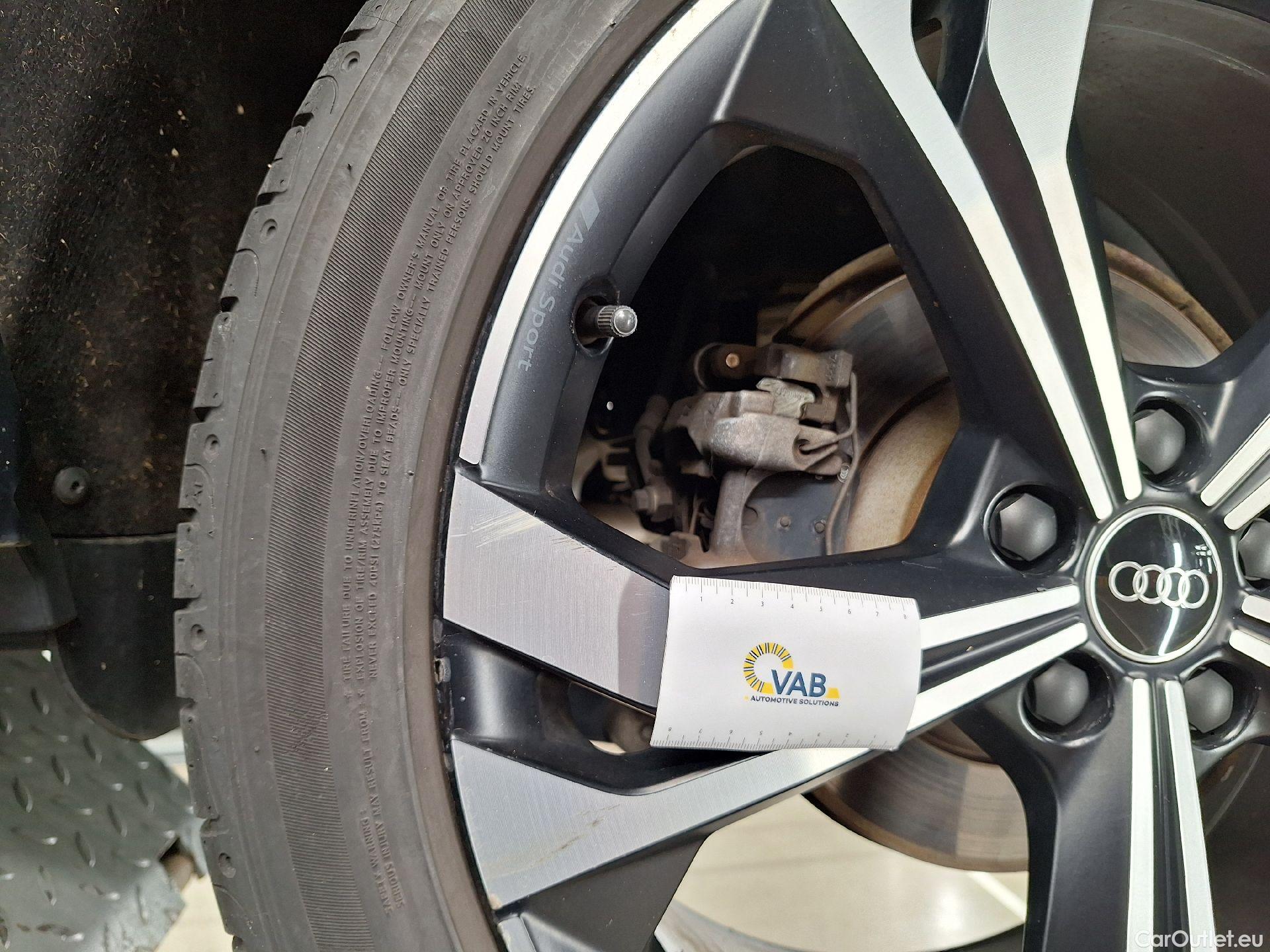  Audi  Q3 Audi,  SB '19,  SB 35 TDi 110kW S L.B.Str. #23