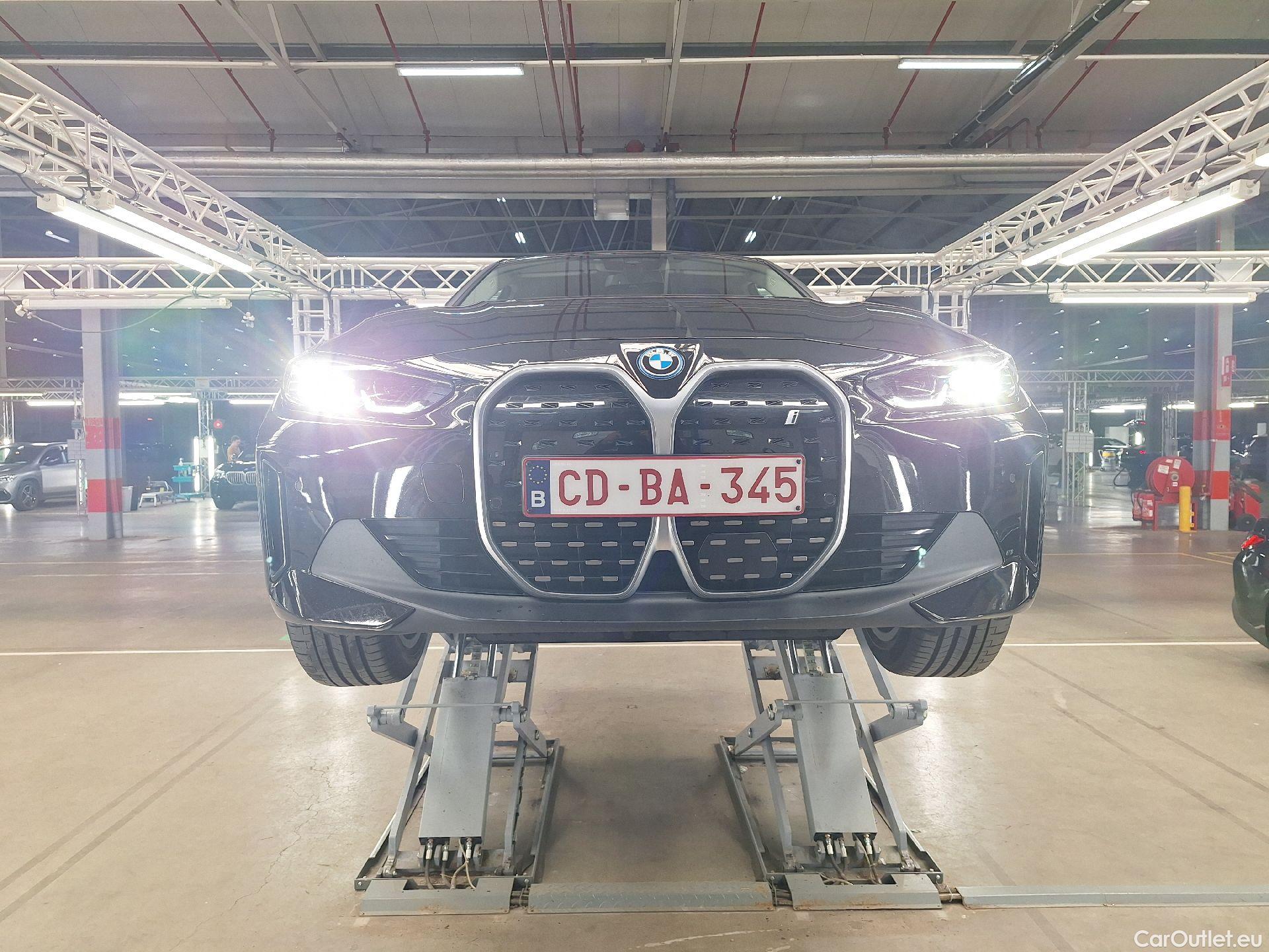 Bmw  Serie 4 BMW, i4 '21 BEV, BMW i4 eDrive40 5d #24