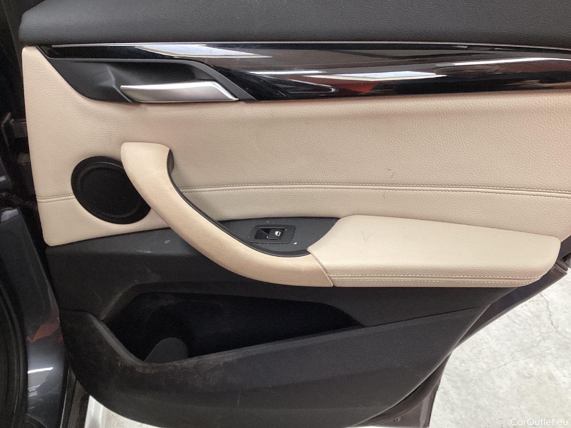  Bmw  X1 BMW,  '15, BMW  sDrive18dA (100 kW) 5d #50