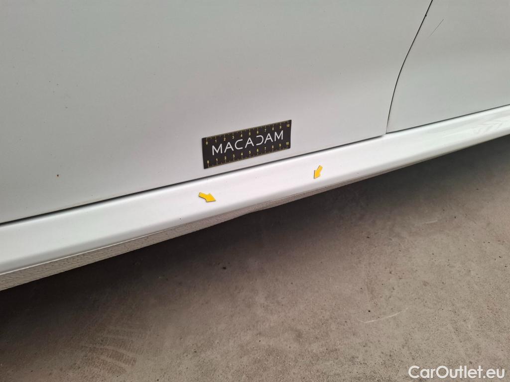  Peugeot  208  Premium 1.5 HDi 100CV BVM6 E6d #20