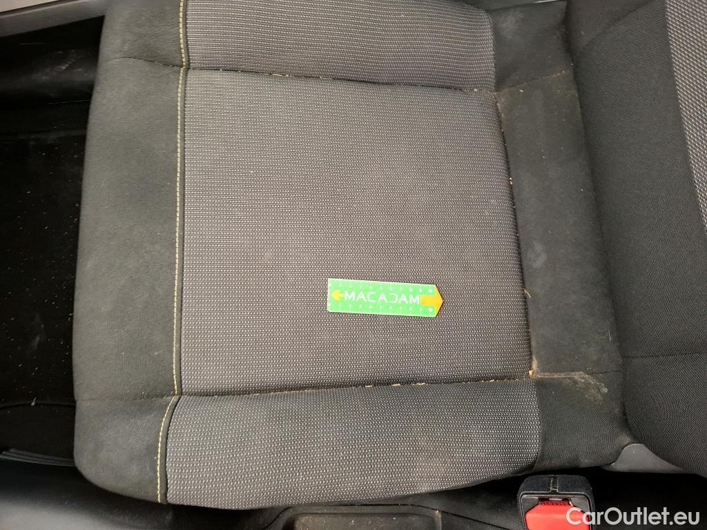 Citroen  C3  Société Feel 1.5 BlueHDI 100CV BVM6 E6d #35