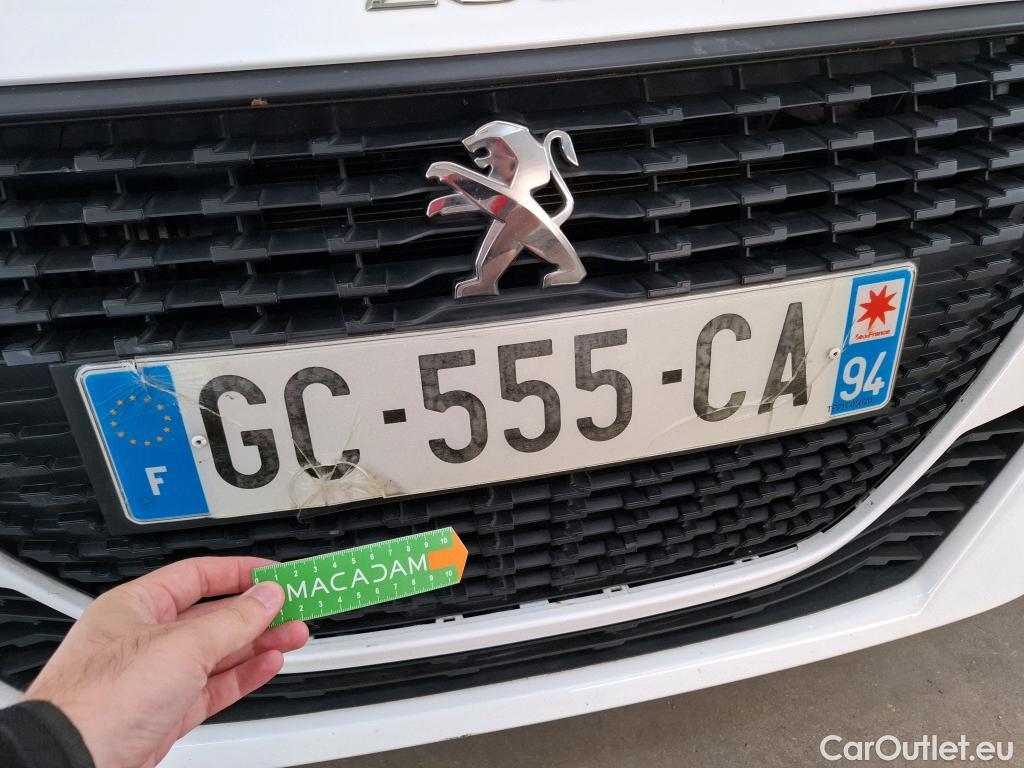  Peugeot  208  Premium 1.5 HDi 100CV BVM6 E6d #59