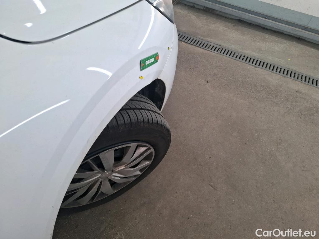  Peugeot  208  Premium 1.5 HDi 100CV BVM6 E6d #8
