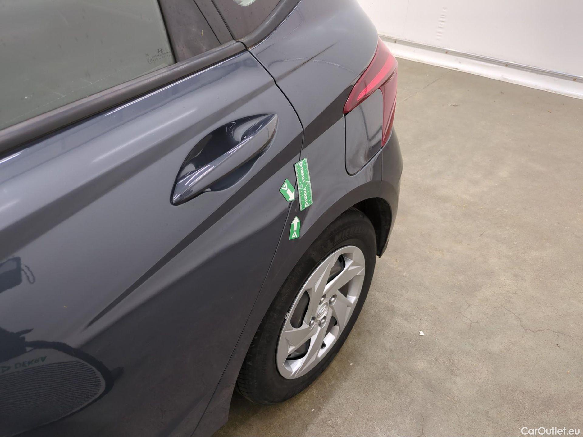  Hyundai  i20  Initia 1.2 85CV BVM5 E6d / TRANSFO VP/VF #17