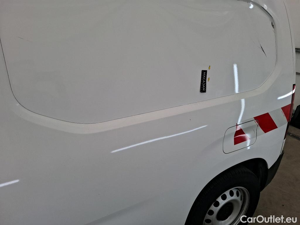  Citroen  Berlingo  Fourgon Worker M 1000 1.2 PureTech 130CV BVA8 E6d #1