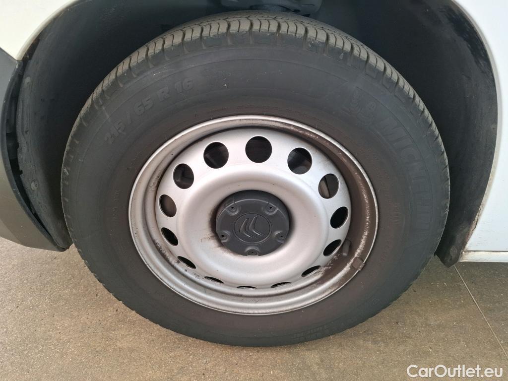  Citroen  Berlingo  Fourgon Worker M 1000 1.2 PureTech 130CV BVA8 E6d #36