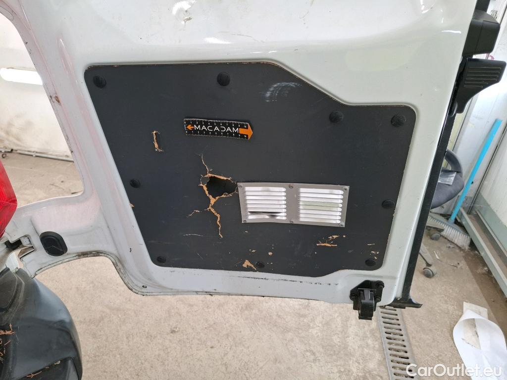  Citroen  Jumpy  Fourgon Club XL 2.0 BlueHDi 120CV BVM6 E6dT #34